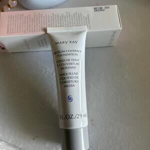 Mary Kay Medium Coverage Foundation